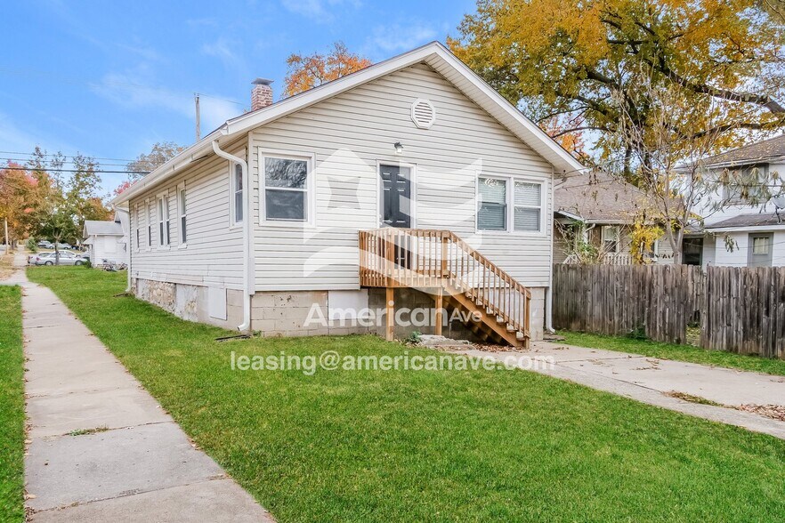 Building Photo - 2201 E 59th St