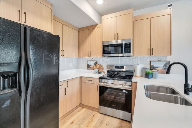 Building Photo - 7213 W Lara Leigh Ln