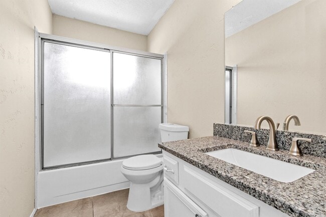 Building Photo - 24026 Spring Briar Ln
