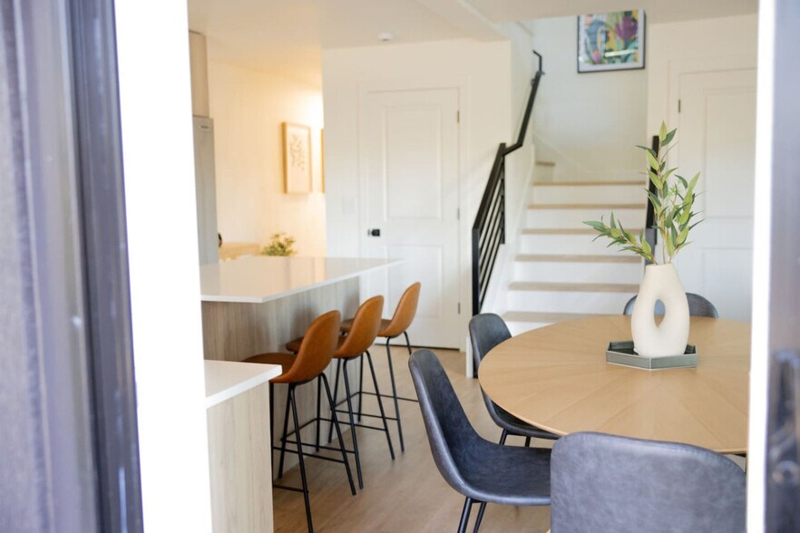 Building Photo - 3922 I St