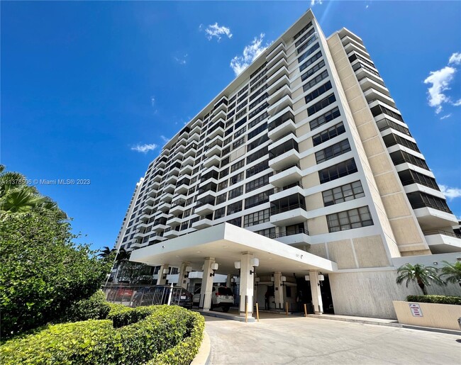 Building Photo - 600 Three Islands Boulevard