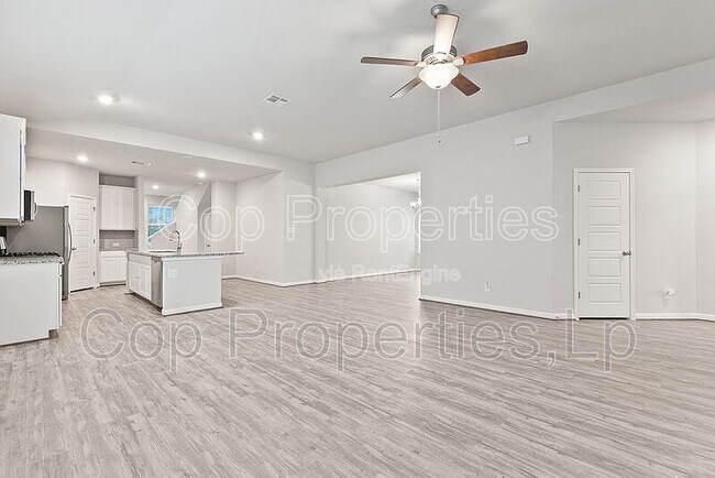 Building Photo - 11627 Troubadour Trl