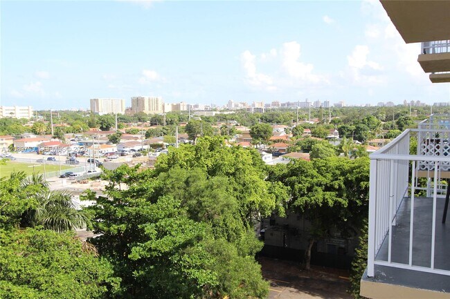 Building Photo - 4550 NW 9th St
