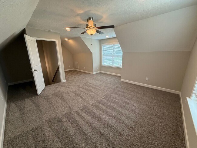 Building Photo - New Construction 3 Bedroom 2 bathroom for Lease