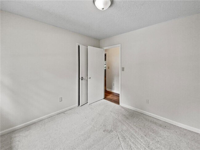 Building Photo - 4698 Jamerson Creek Dr