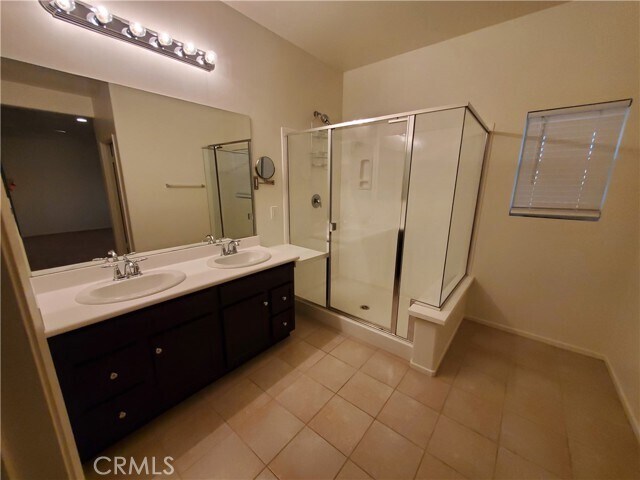 Building Photo - 35349 Mickelson Dr