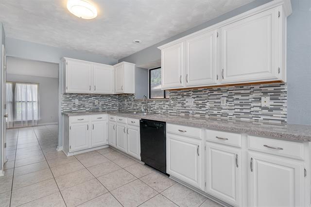 Building Photo - 2019 Lavaca Trail