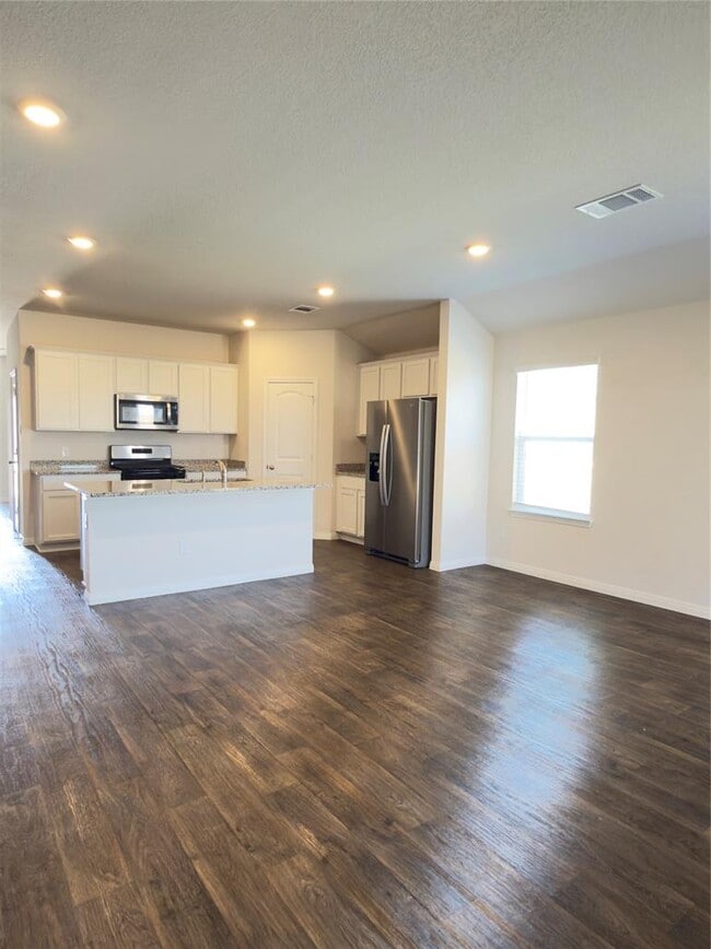 Building Photo - 282 Texas Palmetto Cir