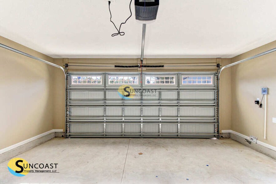 Building Photo - 4525 Glendas Meadow Dr
