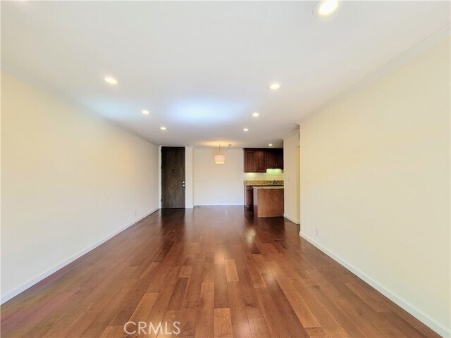 Building Photo - 448 N Bellflower Blvd
