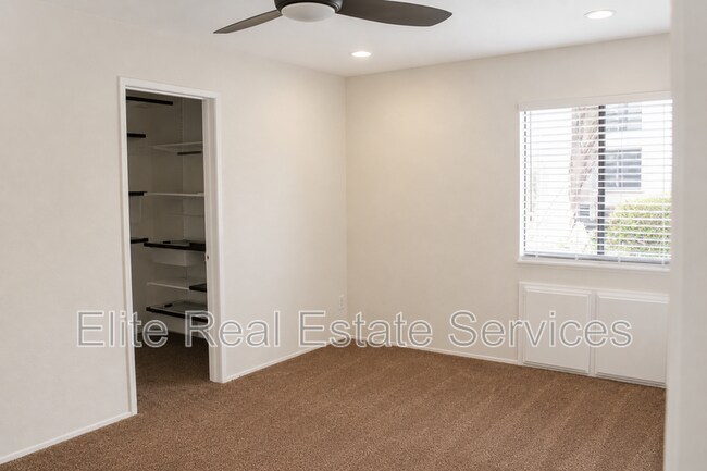 Building Photo - 6757 Friars Rd