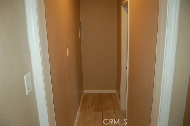 Building Photo - 422 W Palm St