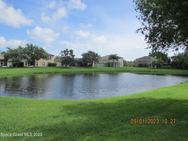 Building Photo - 2710 Bradfordt Dr