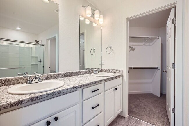 Building Photo - 6437 Crossdrum Point