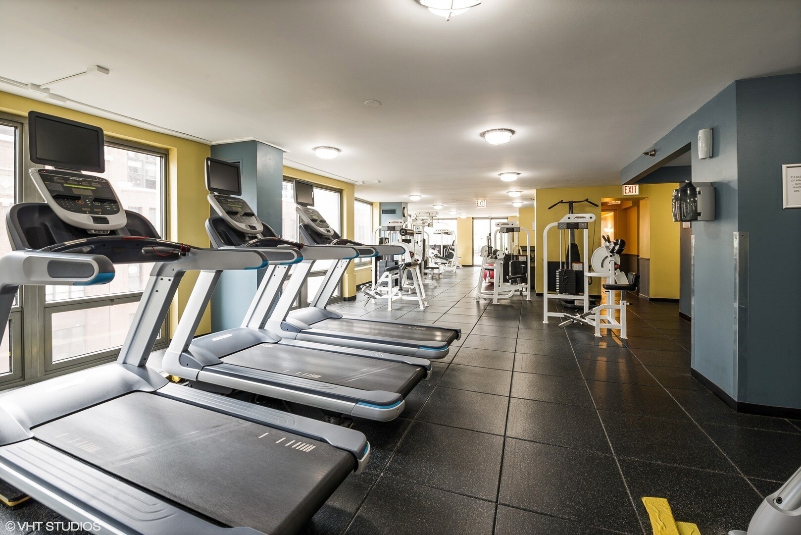 Building Photo - 440 N Wabash Ave