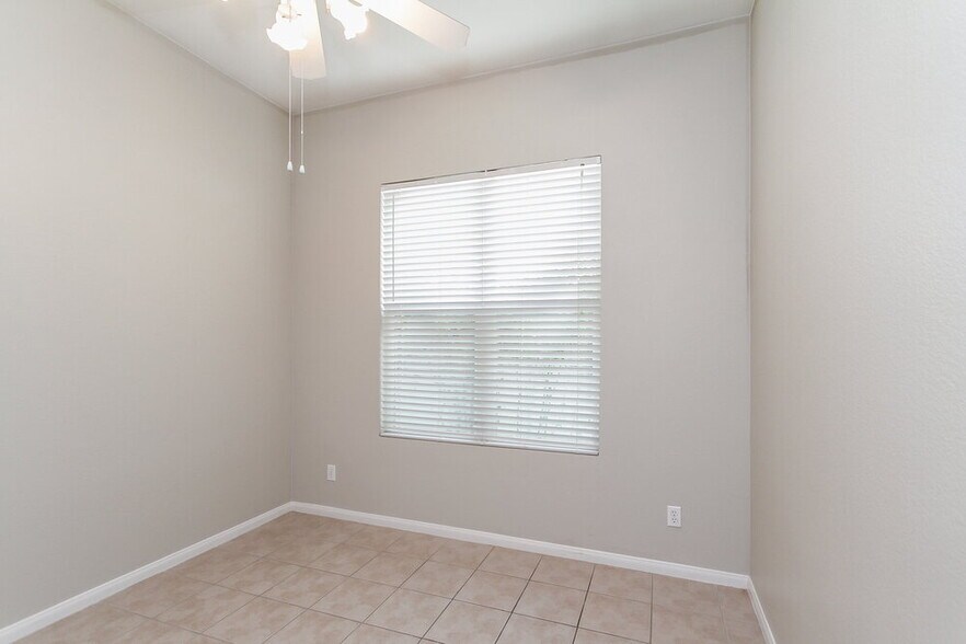 Building Photo - 10280 Cherry Brook St