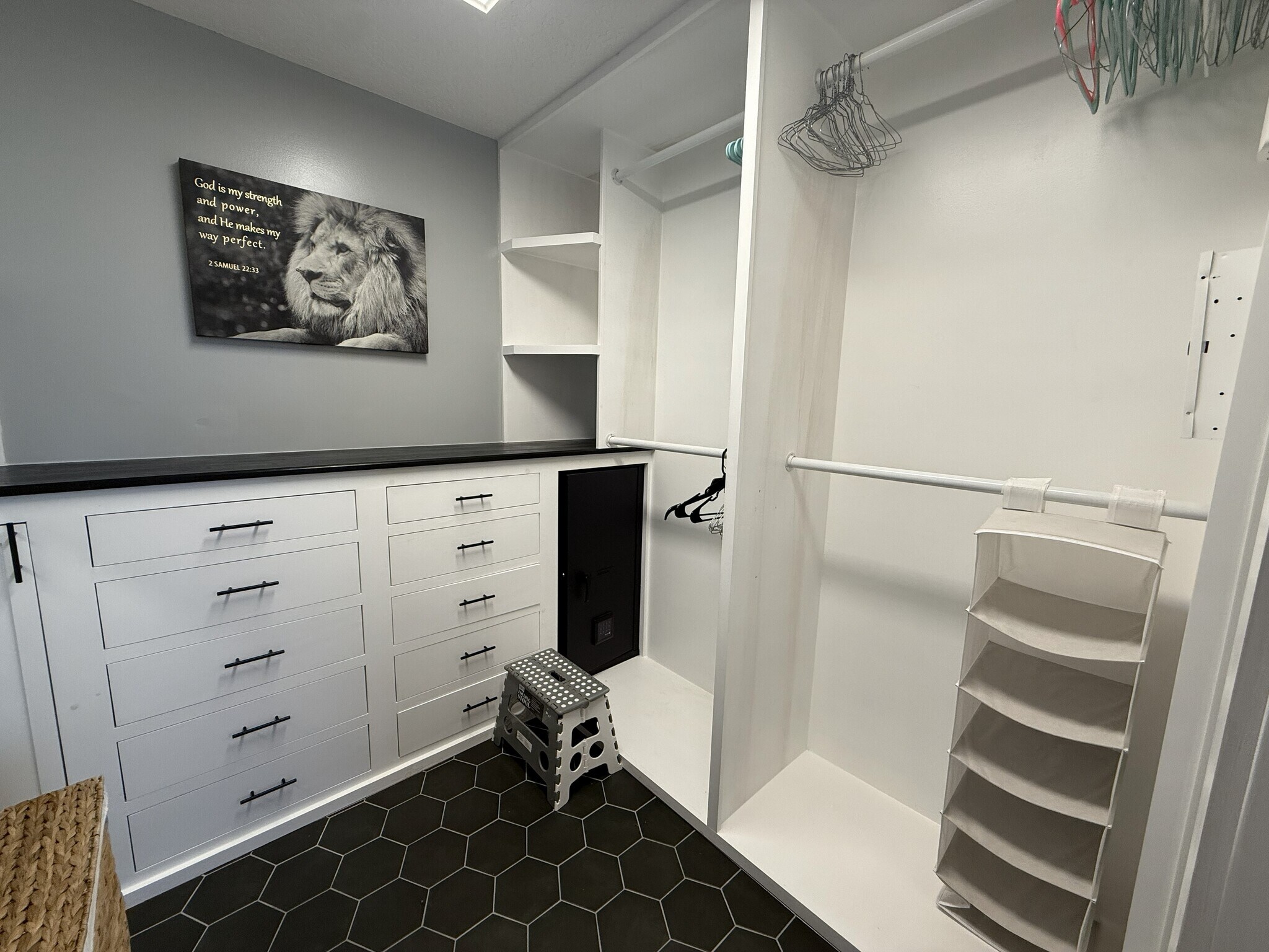 Building Photo - 944 Waverly Bluff Ct