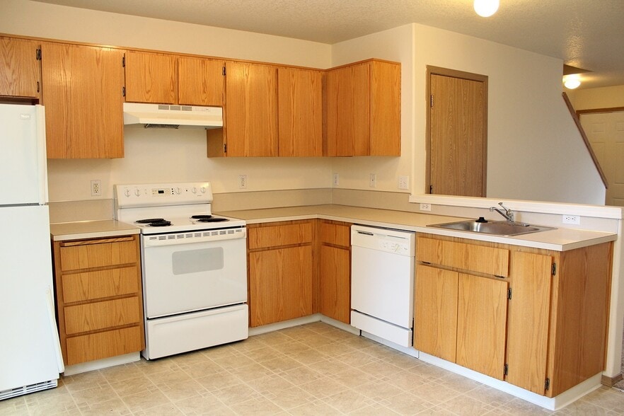 Building Photo - 3548 SE 119th Ave