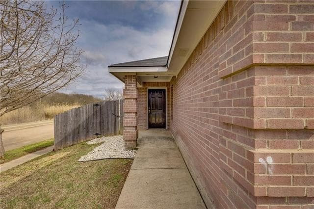 Building Photo - 2800 Shelduck Dr
