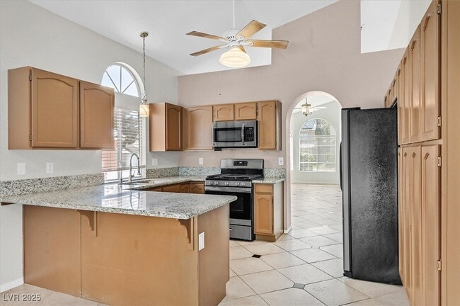Building Photo - 7628 Desert Cactus Cir