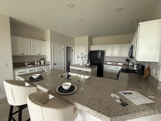 Building Photo - Trilogy La Quinta