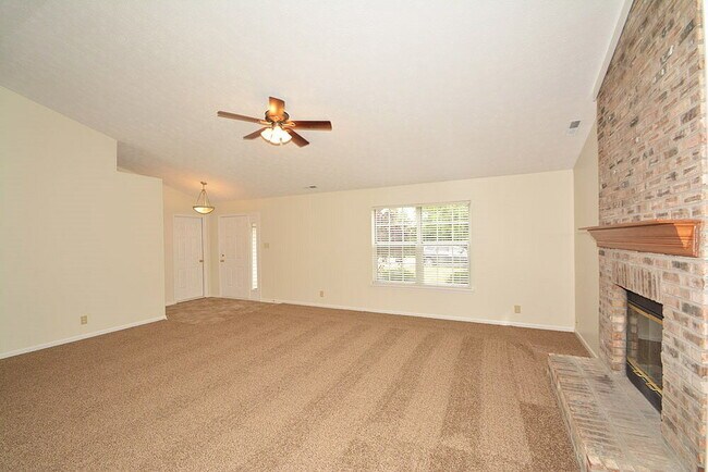 Building Photo - 1829 Maradona Dr