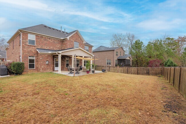 Building Photo - 646 Village Market Dr