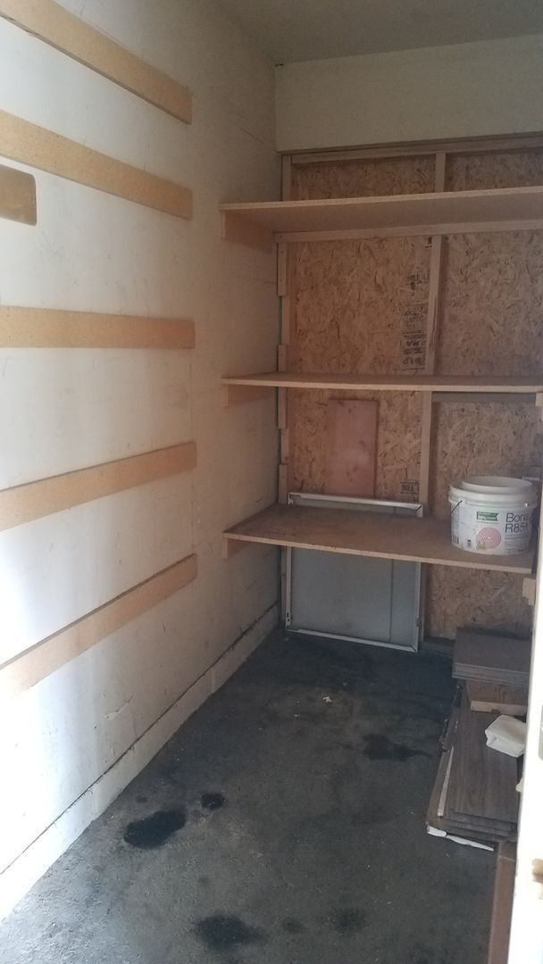 Building Photo - Year Lease 3 bedroom unit with Carport and...