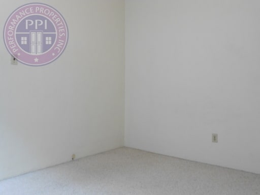 Building Photo - Charming Richmond Craftsman!  Big Backyard!!  Pet Friendly!