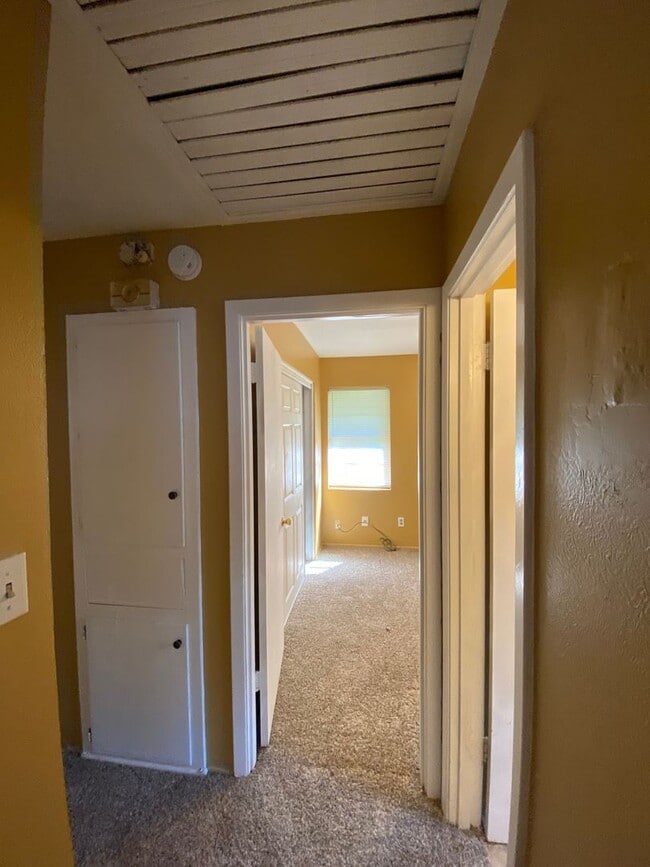 Building Photo - Freshly Renovated 3 Bedroom Home for Lease in North Shreveport