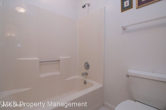 Building Photo - 2 br, 2 bath House - 307 Windward Dr.