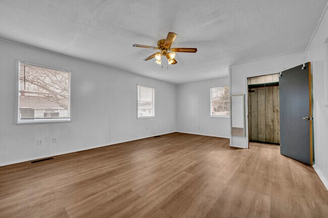 Building Photo - 7328 Denmark Ave