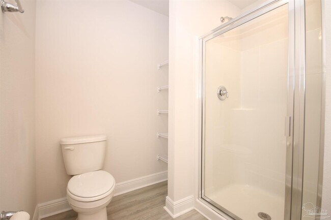 Building Photo - 8686 Meadow Flower Ln