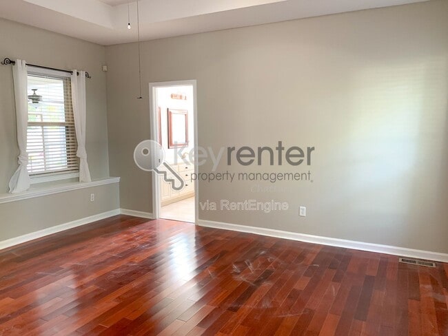 Building Photo - 7716 Royal Harbour Cir
