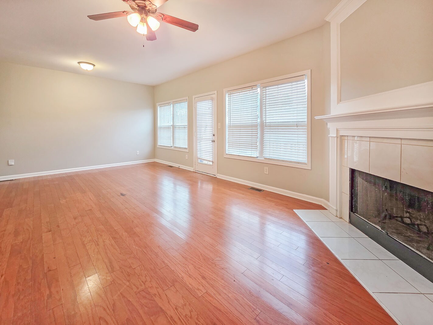 Building Photo - 2114 Tidal Cv