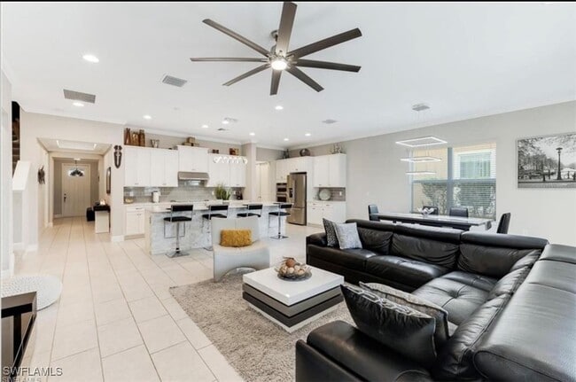 Building Photo - 3320 Pilot Cir