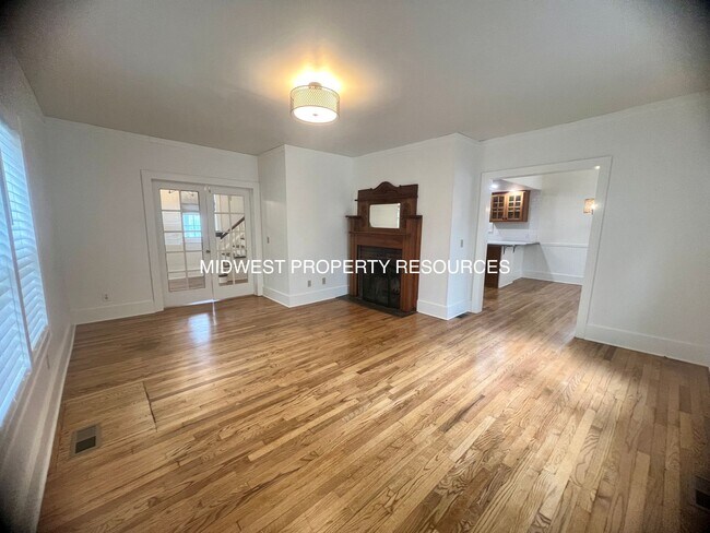 Building Photo - Amazing 4 Bedroom Home!