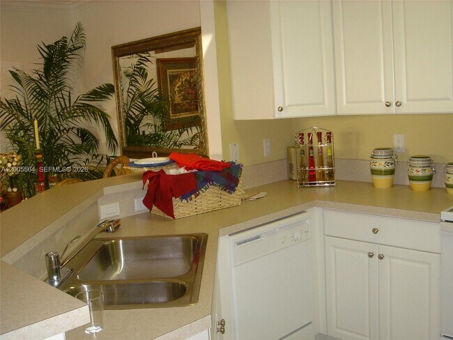 Building Photo - 4508 SW 160th Ave