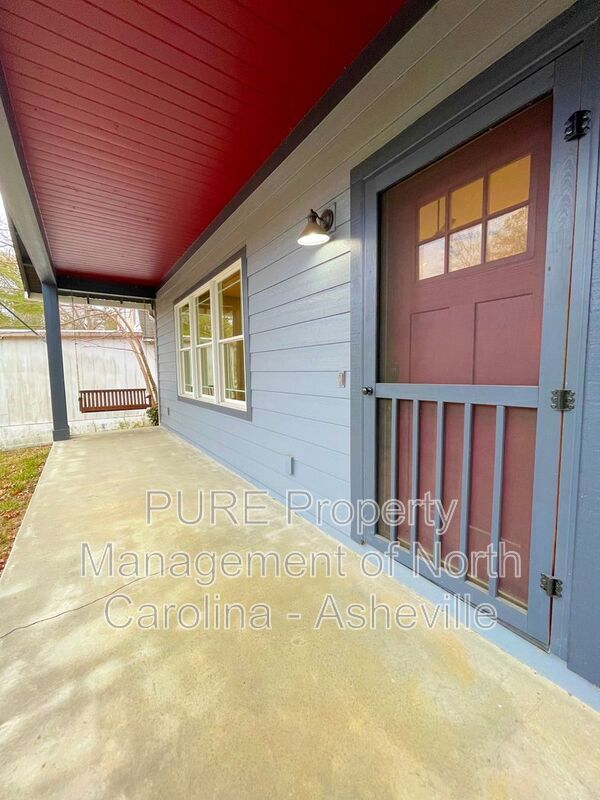 Building Photo - 125 Ashwood Rd