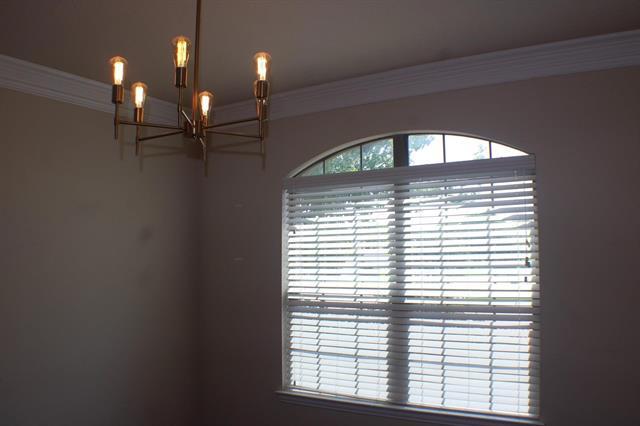 Building Photo - 8224 Summerview Ct