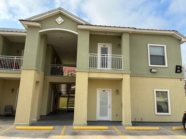 Building Photo - 5402 Marcella Ave