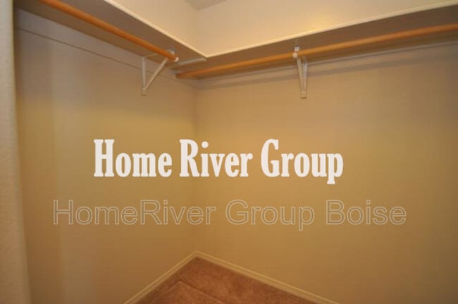 Building Photo - 163 W White Sands Dr