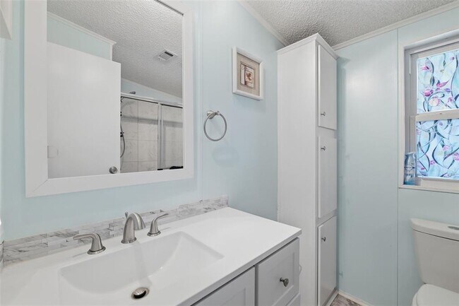 Building Photo - 326 Nesbitt Park Ave