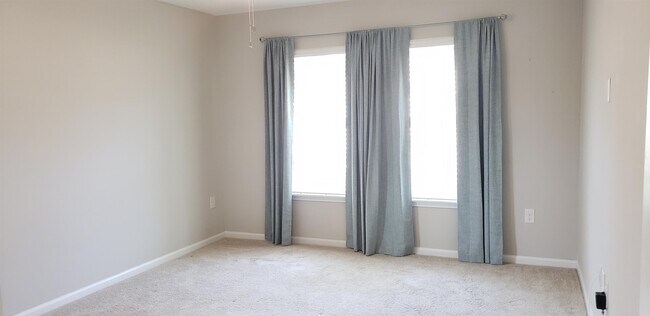 Building Photo - 602 Crescent Key Dr