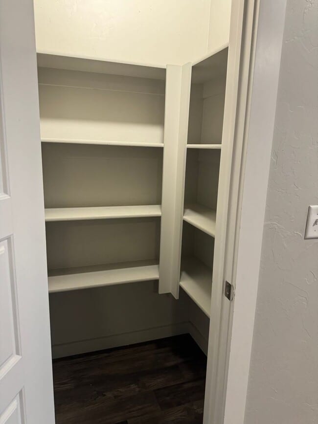 Building Photo - 1/2 off first month! 3 bedroom, 2.5 bathroom, 1 car garage