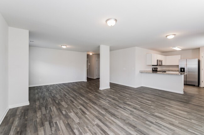 Building Photo - 109 Amber Mill Cir