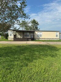 Building Photo - 3926 Bahler Ave