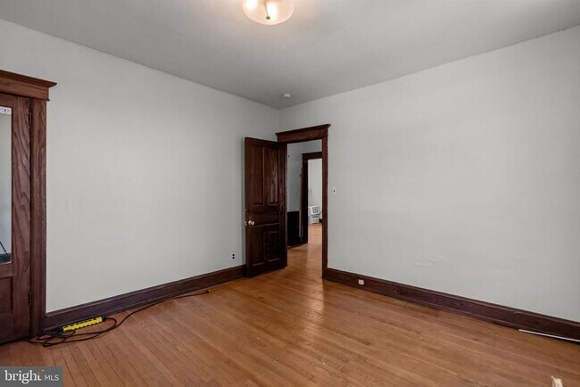 Building Photo - 9234 Walker St