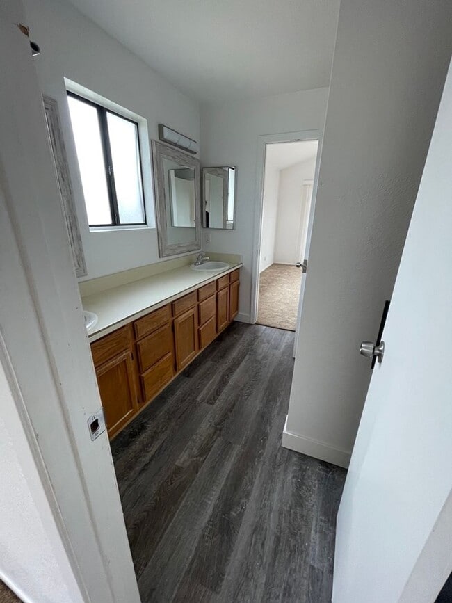 Building Photo - 6527 Sabado Tarde Rd