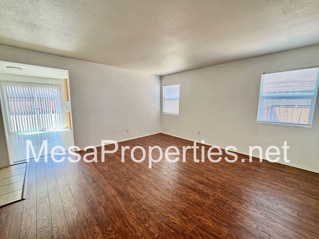 Building Photo - 13784 Brynwood St
